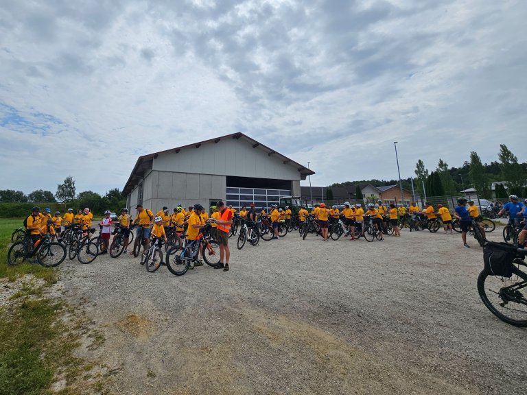 Grossansicht in neuem Fenster: XperBike Sternfahrt nach Malgersdorf 4 Grossansicht in neuem Fenster: XperBike Sternfahrt nach Malgersdorf 4
