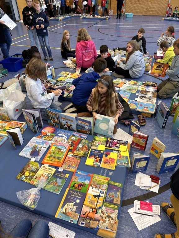 Grossansicht in neuem Fenster: 17.11.2023: Lesewoche