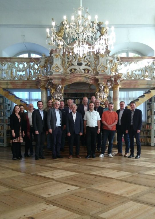 Grossansicht in neuem Fenster: ILE Klosterwinkel mit neuer Leitung Grossansicht in neuem Fenster: ILE Klosterwinkel mit neuer Leitung
